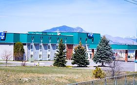 Helena Inn - Airport